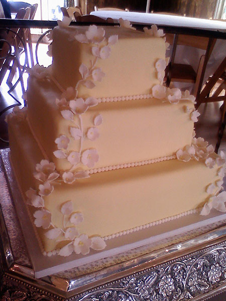 Wedding Cake 142